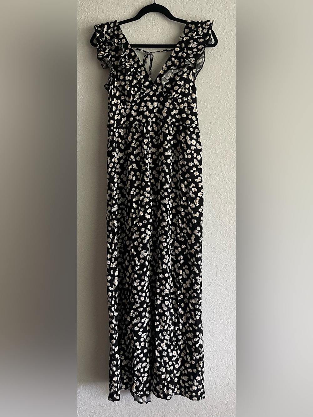 Vero Moda Black Daisy Print Dress